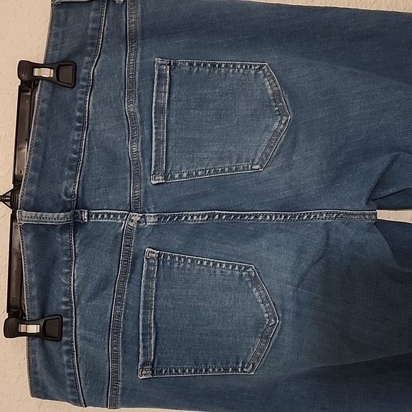 Torrid Jegging Super Soft Feel The Fit 14T Distressed Skinny Jeans - Picture 6 of 13